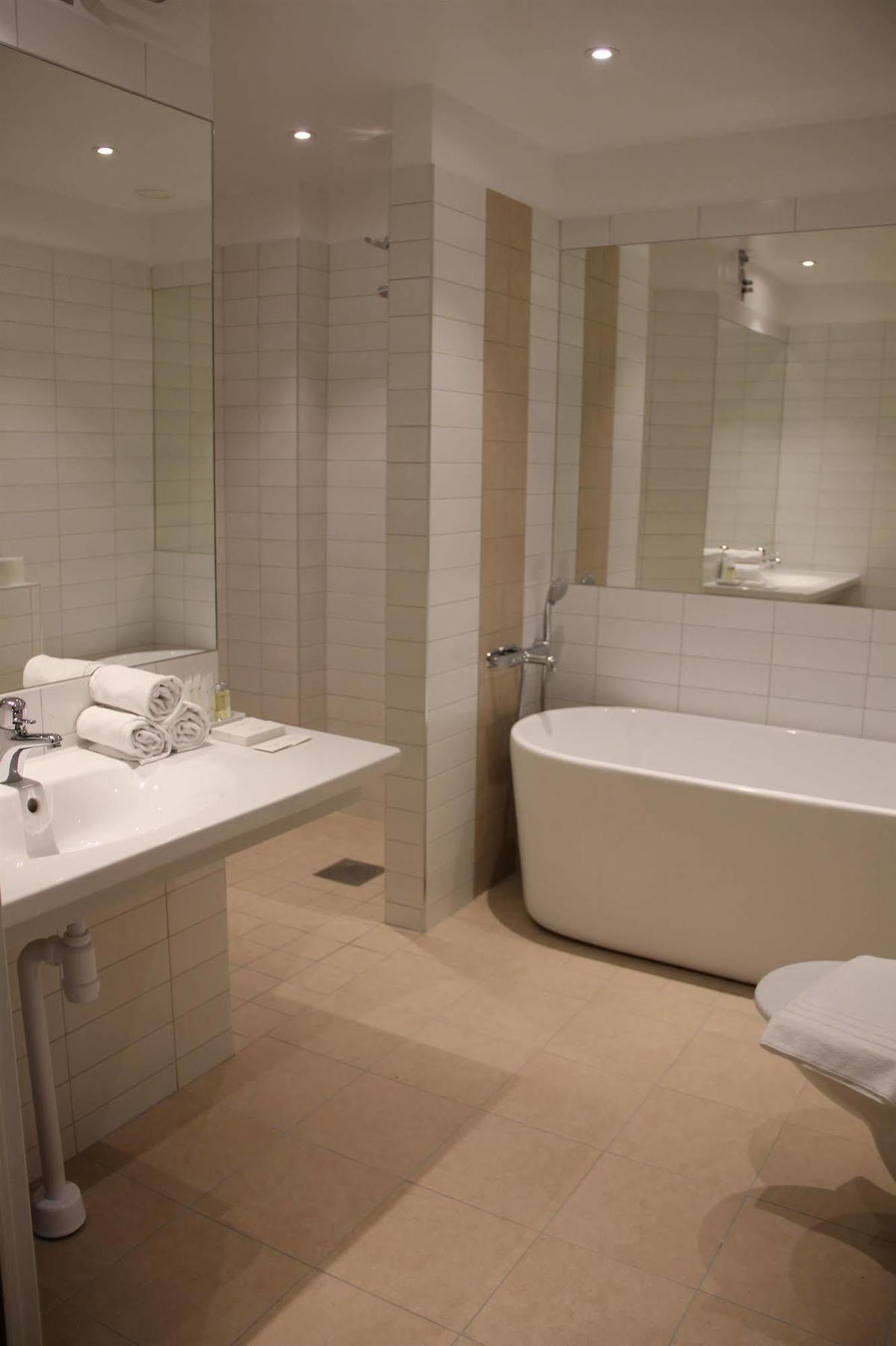 Hotell First Norrtull